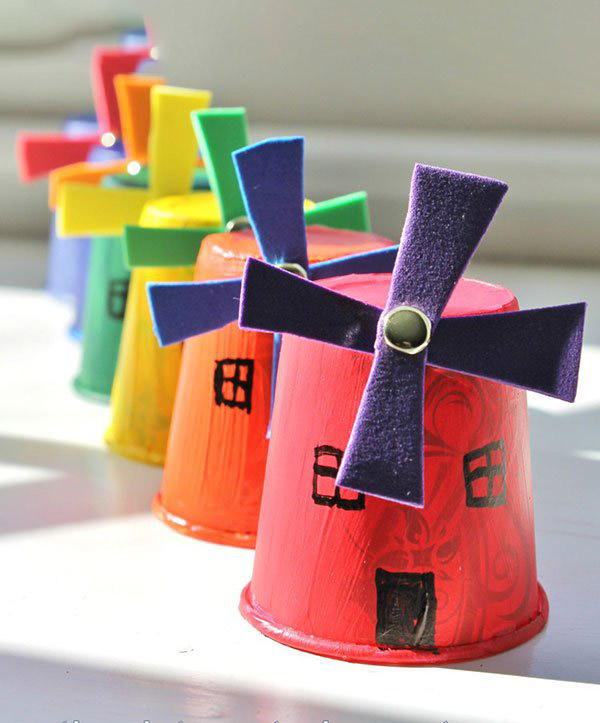 儿童春天手工制作纸杯小风车 - 环保手工 - 咿咿呀呀